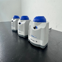Fisherbrand Mini Vortex Mixers - Quantity 3 image 0